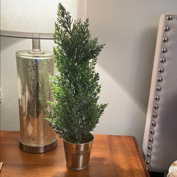 Artificial Faux Cedar Pine Decoration Potted Plant Flocked with Glitter Like - Picture 1 of 15